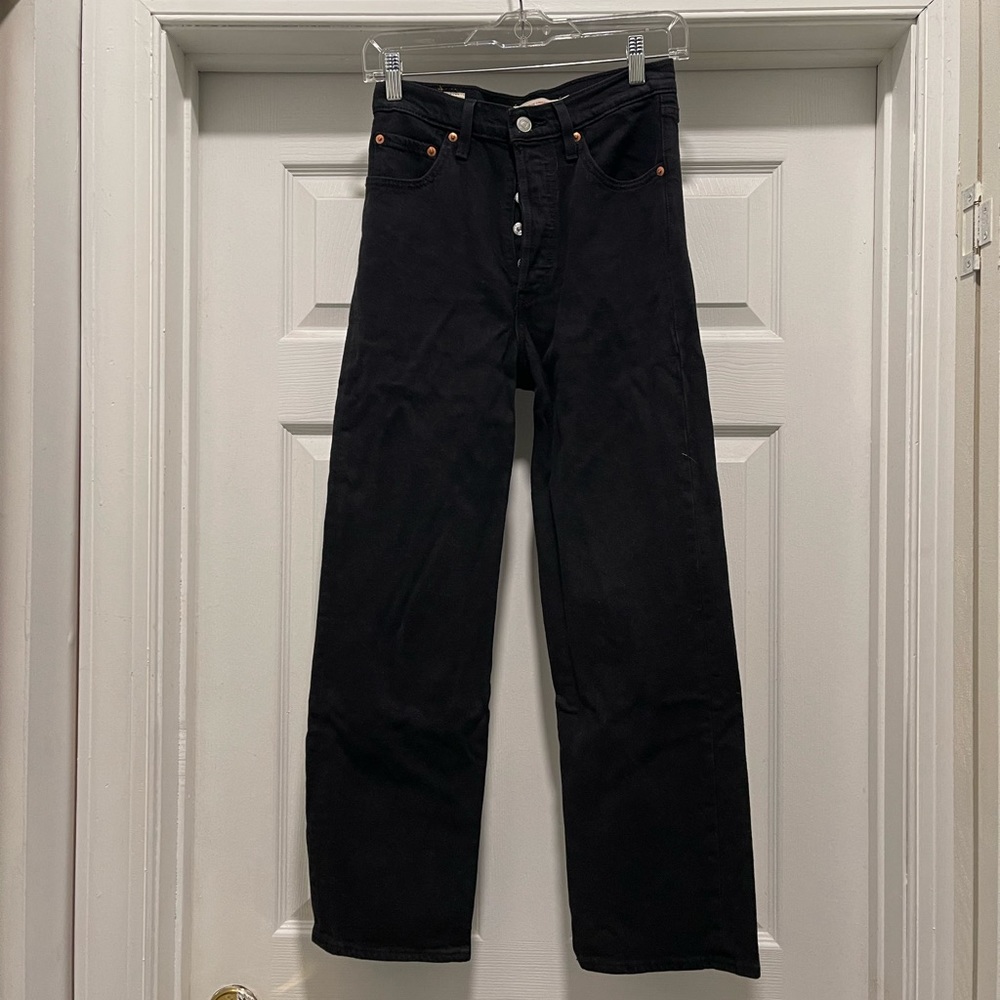 Levi’s premium rib cage straight